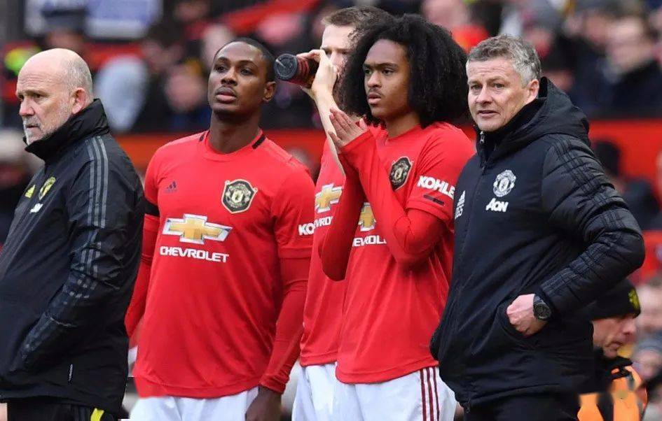 lol英雄资料-关于丹佛掘金迎英超关键赛，赛前官宣签约，质疑声仍在，控场能力受关注的信息