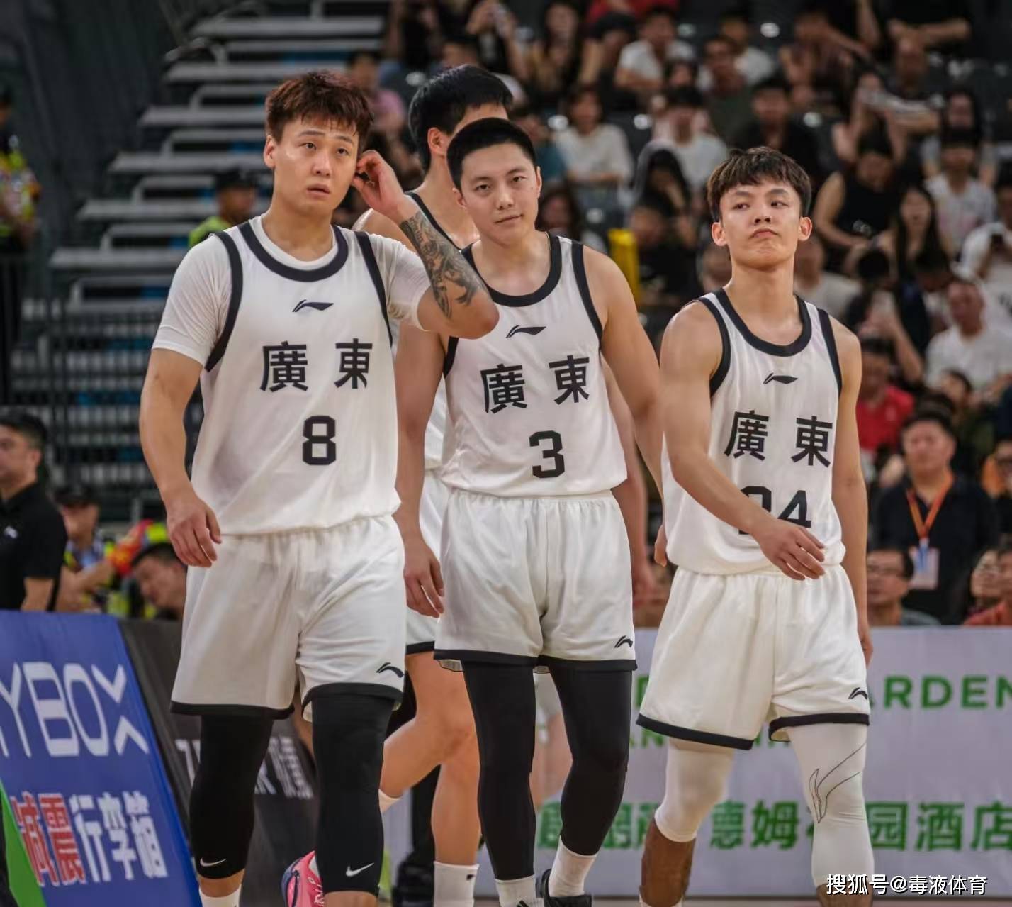 lol英雄资料-集结日体能课后;广东宏远遗憾出局备战CBA季后赛;信心回归;年轻球员得到机会的简单介绍